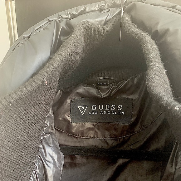 Guess Puffer Jacket - Picture 5 of 6